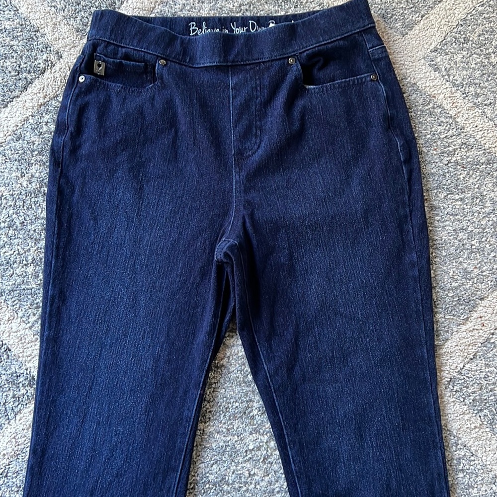 Belle by Kim Gravel Flexibelle Wide Release Hem Jeggings - Picture 2 of 4